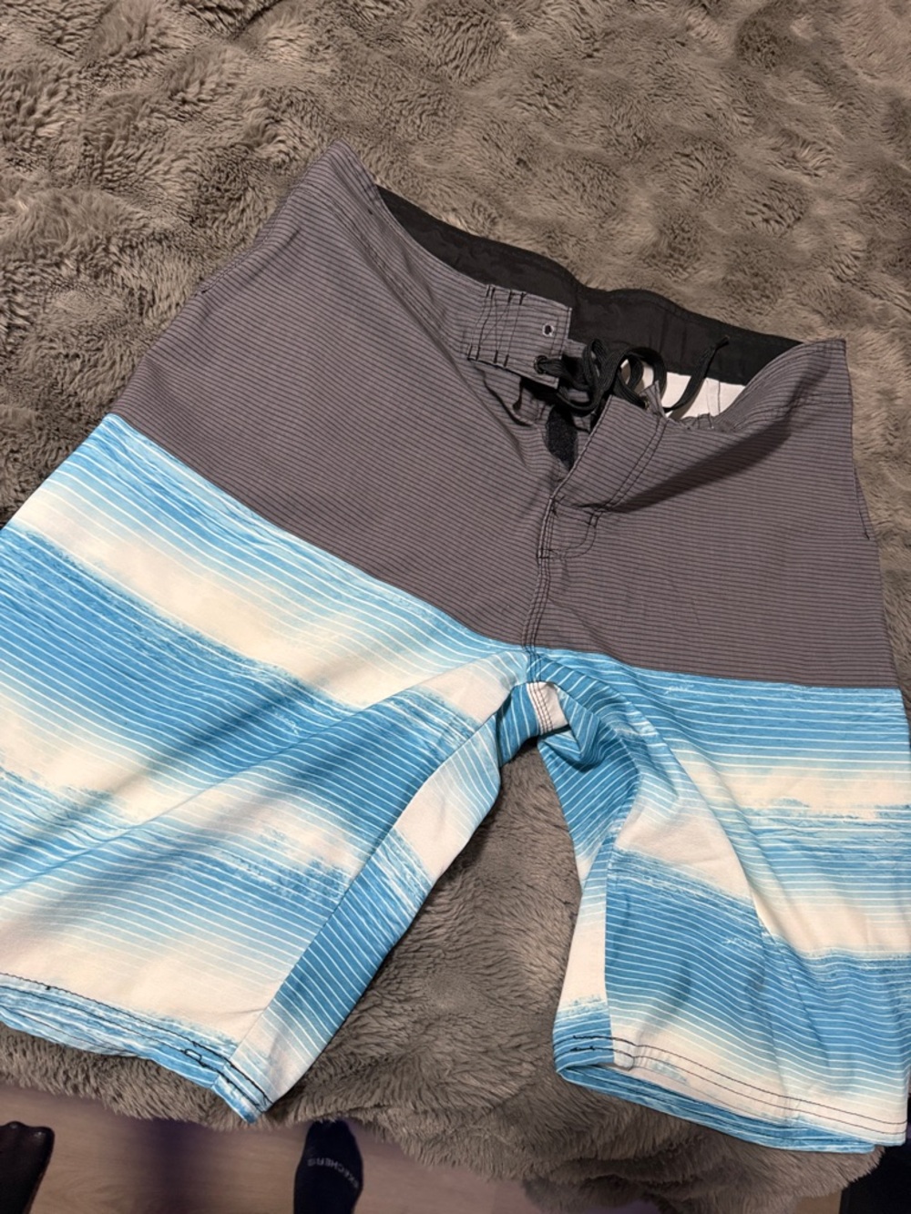 Hang Ten Gray and Light Blue Striped Men's Swim Trunks - Picture 5 of 7